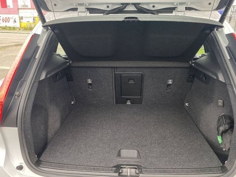 Voitures D'occasion À Labège | Volvo Xc40 B3 163 Ch Dct7 Momentum Business 5P