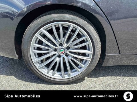 Voitures D'occasion À Libourne | Alfa Romeo Giulia 2.2 180 Ch At8 Lusso 4P