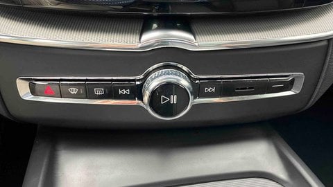 Voitures D'occasion À Anglet | Volvo Xc60 T6 Awd Hybride Rechargeable 253 Ch+145 Ch Geartronic 8...