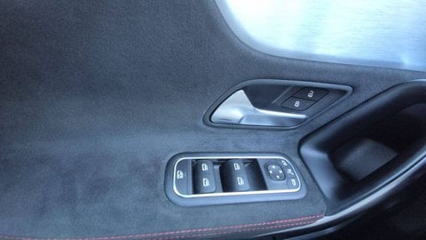 Voitures D'occasion À Le Bouscat | Mercedes-Benz Classe A Iv 180 D 7G-Dct Amg Line 5P