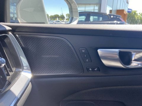 Voitures D'occasion À Labège | Volvo V60 Ii B4 Awd 197 Ch Geartronic 8 Cross Country Pro 5P