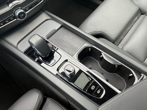 Voitures D'occasion À Lescar | Volvo Xc60 T6 Awd Hybride Rechargeable 253 Ch+145 Ch Geartronic 8...