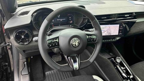 Voitures D'0Km À Lescar | Alfa Romeo 145 Junior 1.2 Ibrida Ch E-Dct6 Sport Speciale 5P