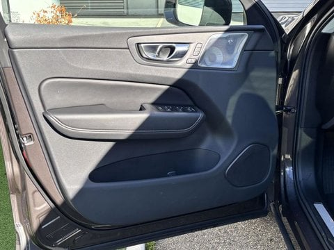 Voitures D'occasion À Labège | Volvo Xc60 T6 Awd Hybride Rechargeable 253 Ch+145 Ch Geartronic ...