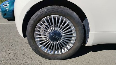 Voitures D'occasion À Villenave-D'ornon | Fiat 500 500E Berline My22 Serie 1 Step 2 E 95 Ch Icô...