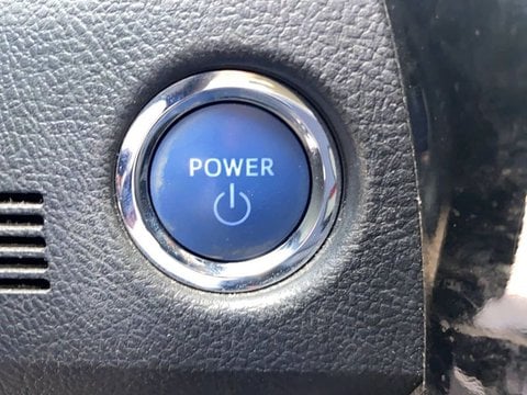 Voitures D'occasion À Muret | Toyota Auris Ii Touring Sports Hybride 136H Collection 5P