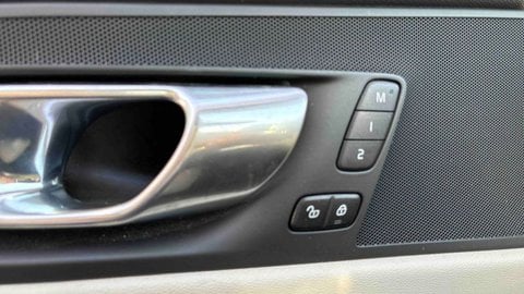 Voitures D'occasion À Mérignac | Volvo Xc60 T6 Awd Hybride Rechargeable 253 Ch+145 Ch Geartroni...