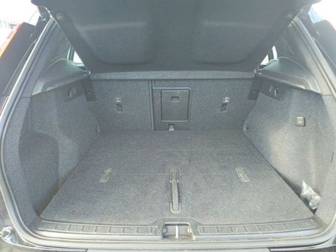 Voitures D'occasion À Saint Avit | Volvo Xc40 B3 163 Ch Dct7 Ultimate 5P
