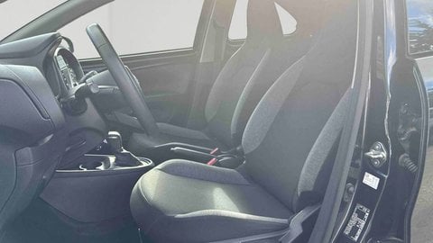 Voitures D'occasion À Libourne | Toyota Aygo X 1.0 Vvt-I 72 Design 5P