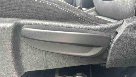 Voitures D'occasion À Muret | Opel Crossland X 1.5 D 120 Ch Bva6 Design 120 Ans 5P