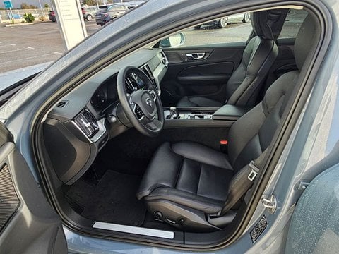 Voitures D'occasion À Saint Avit | Volvo V60 B4 197 Ch Geartronic 8 Plus 5P