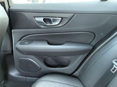 Voitures D'occasion À Lescar | Volvo V60 B4 197 Ch Dct7 Ultra Style Dark 4P