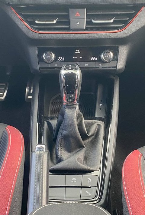 Voitures D'occasion À Lescar | Škoda Kamiq 1.0 Tsi Evo 110 Ch Dsg7 Monte-Carlo 5P