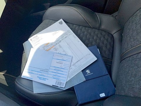 Voitures D'occasion À Muret | Peugeot 3008 Ii Puretech 130Ch S&S Eat8 Roadtrip 5P