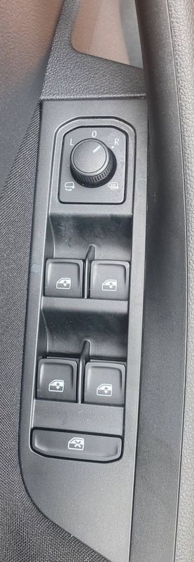 Voitures D'occasion À Lescar | Škoda Kamiq 1.0 Tsi Evo 110 Ch Dsg7 Monte-Carlo 5P