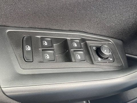 Voitures D'occasion À Lescar | Volkswagen T-Roc 1.0 Tsi 116 Start/Stop Bvm6 Vw Edition 5P