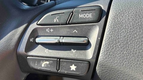 Voitures D'occasion À Villenave-D'ornon | Hyundai Kona Electrique 64 Kwh - 204 Ch Intuitive 5P