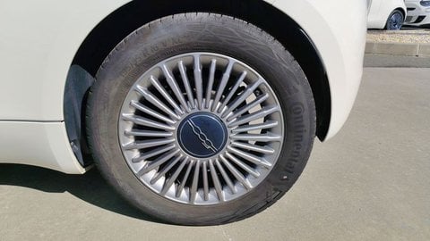 Voitures D'occasion À Villenave-D'ornon | Fiat 500 500E Berline My22 Serie 1 Step 2 E 95 Ch Icô...