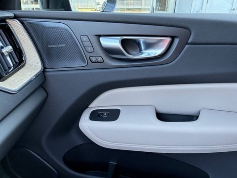 Voitures D'0Km À Lescar | Volvo Xc60 T6 Awd Hybride Rechargeable 253 Ch+145 Ch Geartronic 8 Ultr...