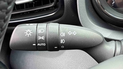 Voitures D'occasion À Lescar | Toyota Yaris Hybride 116H Collection 5P