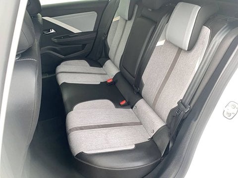 Voitures D'occasion À Libourne | Opel Astra Hybrid 180 Ch Bva8 Elegance Business 5P