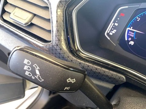 Voitures D'occasion À Le Bouscat | Volkswagen T-Cross 1.0 Tsi 110 Start/Stop Bvm6 Carat 5P