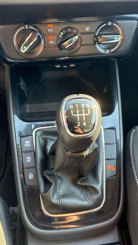 Voitures D'occasion À Lescar | Škoda Fabia 1.0 Tsi 95 Ch Evo 2 Bvm5 Selection 5P