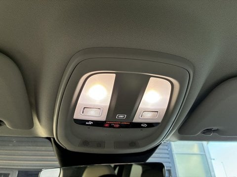 Voitures D'0Km À Toulouse | Volvo V60 B4 197 Ch Dct7 Plus Style Dark 4P