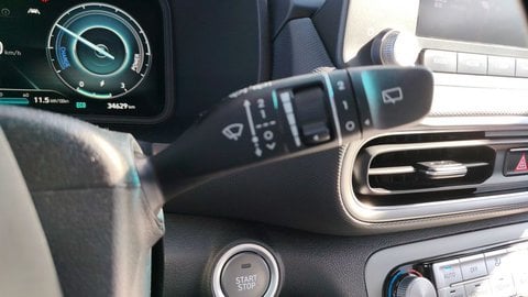Voitures D'occasion À Villenave-D'ornon | Hyundai Kona Electrique 39 Kwh - 136 Ch Intuitive 5P