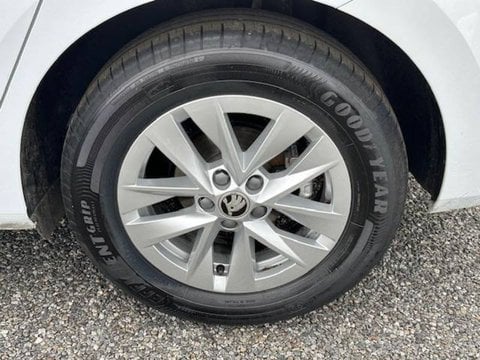 Voitures D'occasion À Tarbes | Škoda Fabia 1.0 Tsi 95 Ch Evo 2 Bvm5 Selection 5P