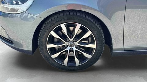 Voitures D'occasion À Toulouse | Volvo V40 D2 Adblue 120 Ch Geartronic 6 Momentum 5P