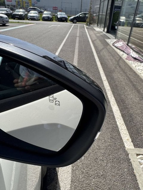 Voitures D'0Km À Toulouse | Alfa Romeo Junior Ibrida Junior 1.2 Ibrida 145 Ch E-Dct6 Speciale 5P