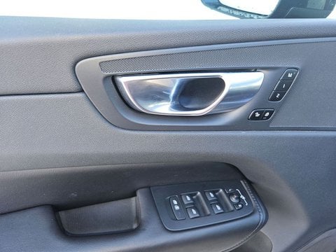 Voitures D'occasion À Saint Avit | Volvo Xc60 B4 197 Ch Geartronic 8 Plus Style Dark 5P