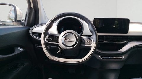 Voitures D'occasion À Villenave-D'ornon | Fiat 500 500E Berline E 118 Ch Nouvelle 3P
