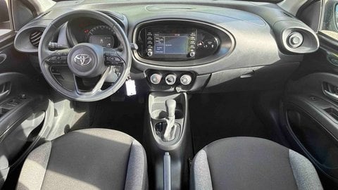 Voitures D'occasion À Libourne | Toyota Aygo X 1.0 Vvt-I 72 Design 5P