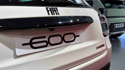 Voitures D'0Km À Toulouse | Fiat 600 T-Gen 3 1.2 Hybrid 145Ch Edct6 Sport 5P