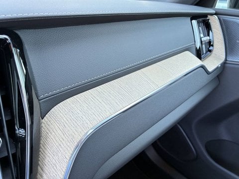 Voitures D'0Km À Lescar | Volvo Xc60 T6 Awd Hybride Rechargeable 253 Ch+145 Ch Geartronic 8 Ultr...