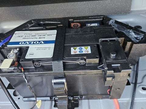 Voitures D'occasion À Saint Avit | Volvo Xc40 T5 Recharge 180+82 Ch Dct7 R-Design 5P
