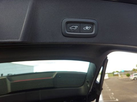 Voitures D'occasion À Saint Avit | Volvo Xc40 B3 163 Ch Dct7 Ultimate 5P