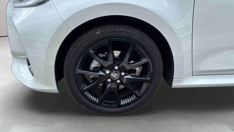 Voitures D'occasion À Lescar | Toyota Yaris Hybride 116H Collection 5P