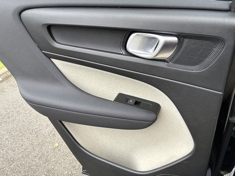 Voitures D'occasion À Lescar | Volvo Xc40 T4 Recharge 129+82 Ch Dct7 Inscription 5P