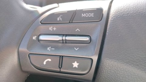 Voitures D'occasion À Villenave-D'ornon | Hyundai Kona Electrique 39 Kwh - 136 Ch Intuitive 5P