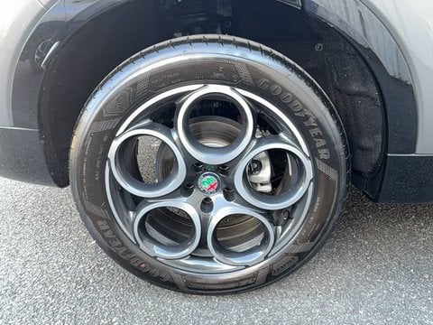 Voitures D'occasion À Libourne | Alfa Romeo Tonale 1.5 Hybrid 160 Ch Vgt Tct7 Ti 5P