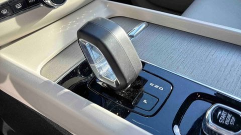 Voitures D'occasion À Mérignac | Volvo Xc60 T6 Awd Hybride Rechargeable 253 Ch+145 Ch Geartroni...