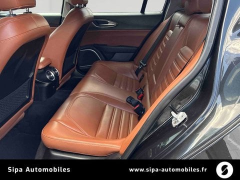 Voitures D'occasion À Libourne | Alfa Romeo Giulia 2.2 180 Ch At8 Lusso 4P
