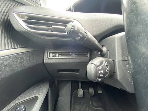 Voitures D'occasion À Lescar | Peugeot 3008 1.2 Puretech 130Ch S&S Bvm6 Active 5P