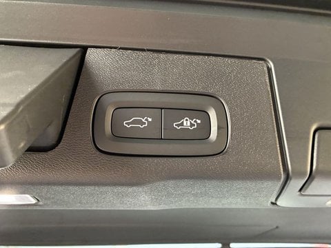 Voitures D'0Km À Toulouse | Volvo Xc60 T8 Awd Hybride Rechargeable 310 Ch+145 Ch Geartronic 8 Ul...