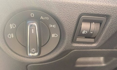 Voitures D'occasion À Lescar | Škoda Kamiq 1.5 Tsi 150 Ch Bvm6 Selection 5P