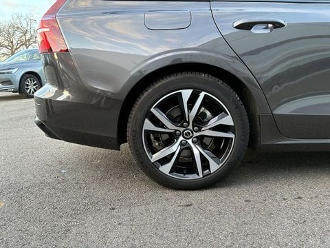Voitures D'occasion À Lescar | Volvo V60 B4 197 Ch Dct7 Ultra Style Dark 4P