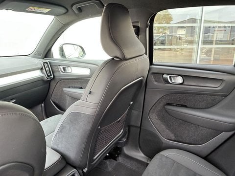 Voitures D'0Km À Lescar | Volvo Xc40 B3 163 Ch Dct7 Black Edition 5P